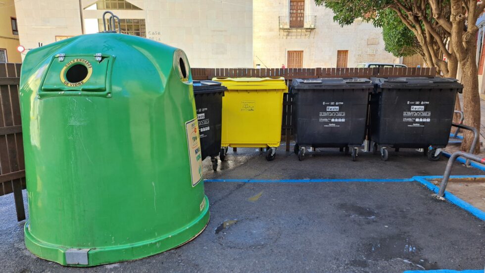 Esta madrugada no habrá en Villena servicio de recogida de basura