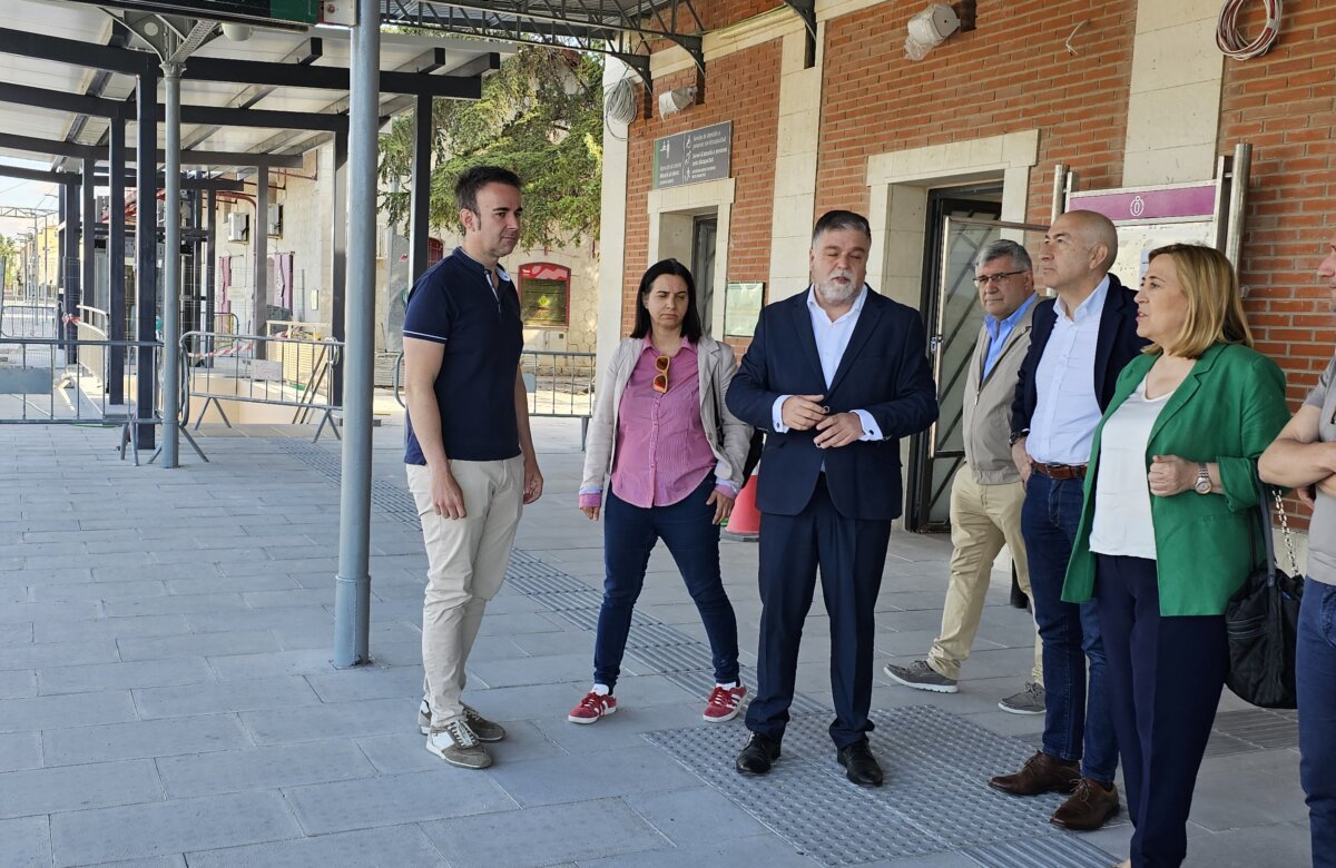 Aseguran que en junio finalizarán los trabajos de accesibilidad de la estación de tren de Villena